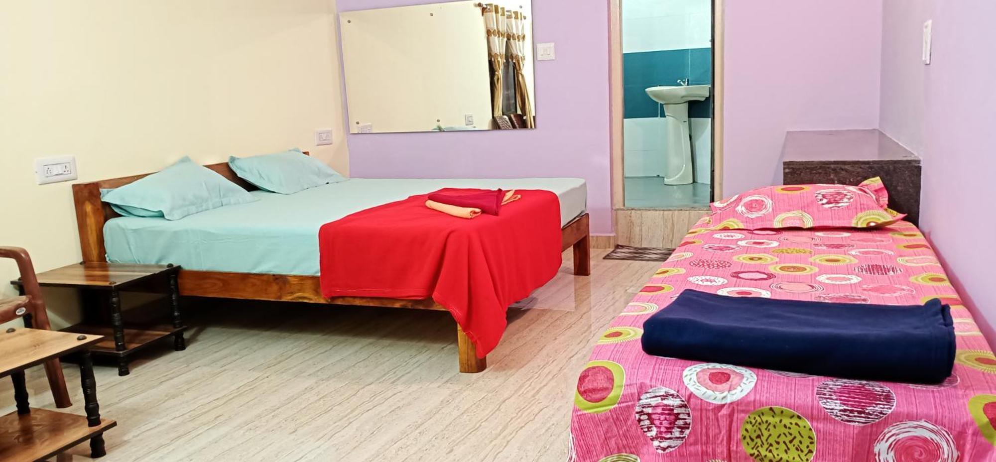 Gopi Plantation Homestay هامبي الغرفة الصورة